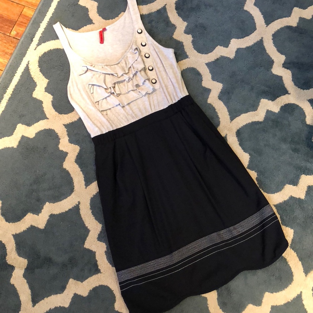 One September Scalloped bottom Dress, navy/oatmeal